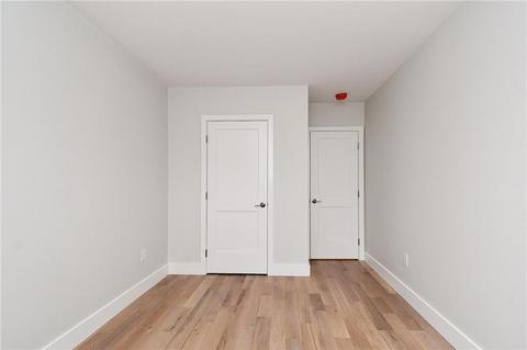101 Graystone St, Warwick, RI 02886 photo 22