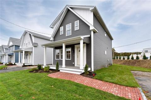 101 Graystone St, Warwick, RI 02886 photo 1
