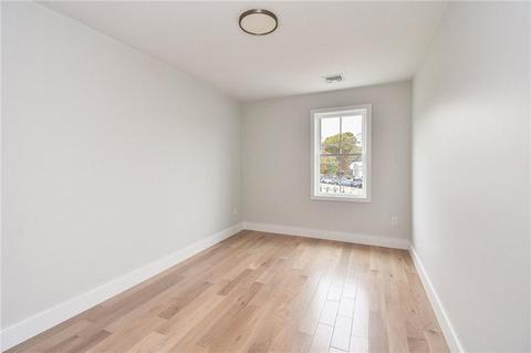 101 Graystone St, Warwick, RI 02886 photo 25