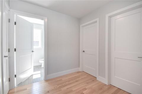 101 Graystone St, Warwick, RI 02886 photo 28