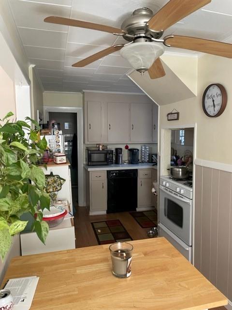 58 Pinehurst Ave, Warwick, RI 02889 photo 9