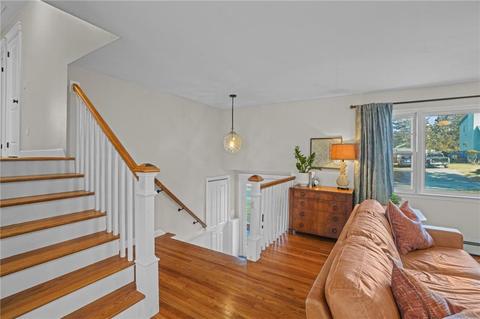 12 Duffield Rd, Bristol, RI 02809 photo 3