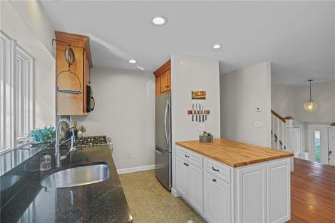 12 Duffield Rd, Bristol, RI 02809 photo 11