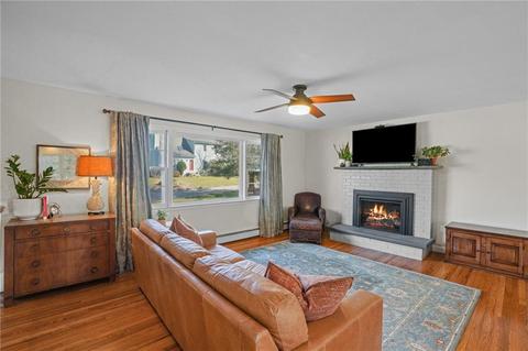 12 Duffield Rd, Bristol, RI 02809 photo 5