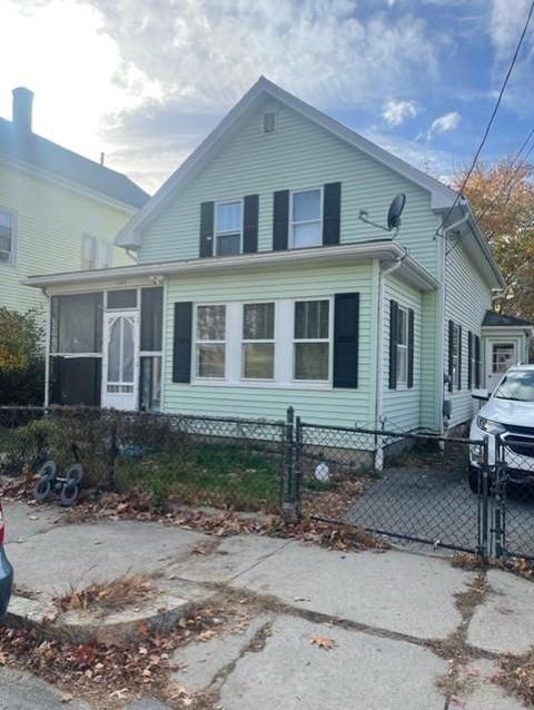 137 Division St, Woonsocket, RI 02895 photo 1