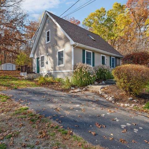 121 Miles Ave, Woonsocket, RI 02895 photo 27