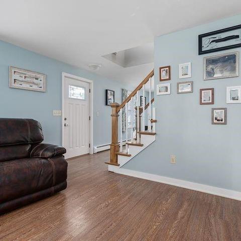 121 Miles Ave, Woonsocket, RI 02895 photo 11