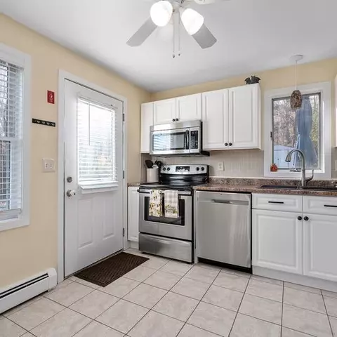 121 Miles Ave, Woonsocket, RI 02895 photo 2