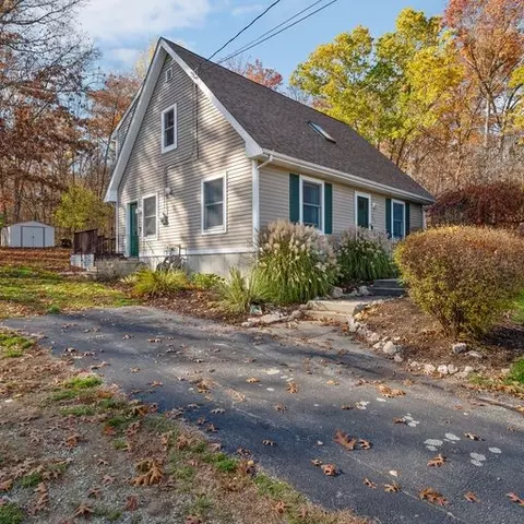121 Miles Ave, Woonsocket, RI 02895 photo 27