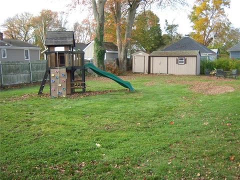44 Beach Rd, Bristol, RI 02809 photo 8