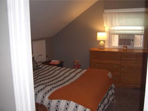 44 Beach Rd, Bristol, RI 02809 photo 11
