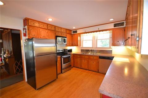 17 Maple Rd, Warren, RI 02885 photo 11