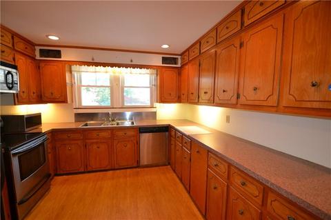 17 Maple Rd, Warren, RI 02885 photo 12