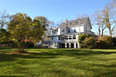 17 Maple Rd, Warren, RI 02885 photo 4