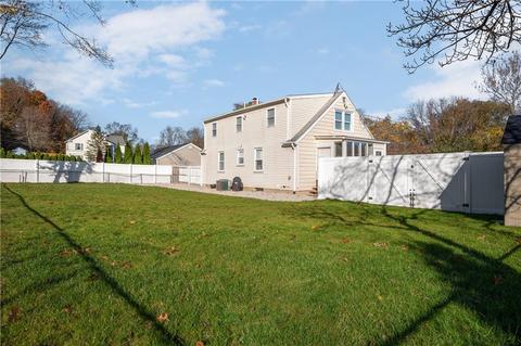 1303 Manville Rd, Woonsocket, RI 02895 photo 28