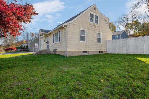 1303 Manville Rd, Woonsocket, RI 02895 photo 26