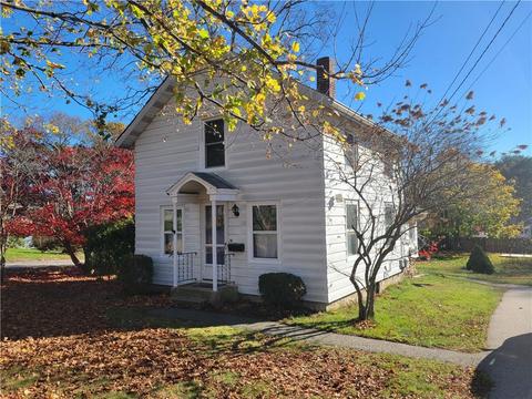 16 Edgewood Ave, Westerly, RI 02891 photo 1