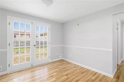 139 Beverly Rd, East Providence, RI 02915 photo 9