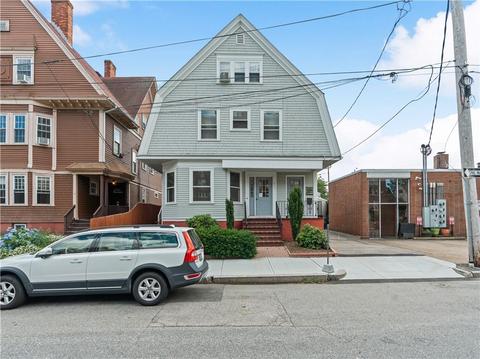 511 Angell St, Providence, RI 02906