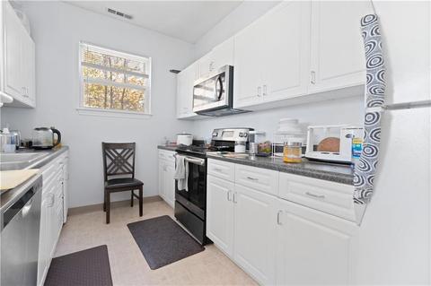 98 Mill St #201, Woonsocket, RI 02895 photo 2