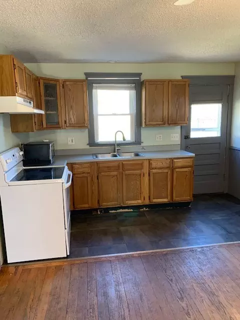 369 Maple Ave, Barrington, RI 02806 photo 15