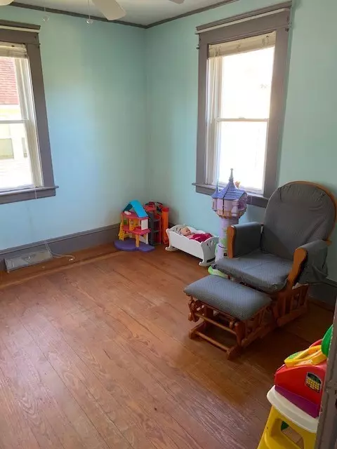 369 Maple Ave, Barrington, RI 02806 photo 7