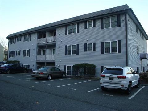 402 New River Rd #109, Manville, RI 02838