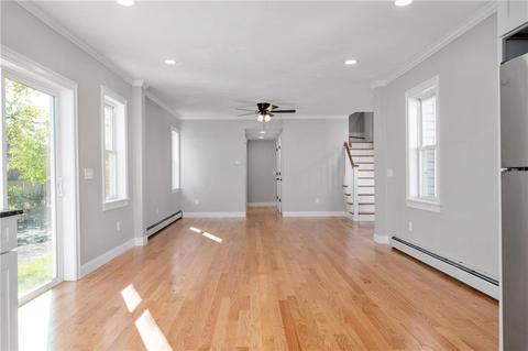 262 Coe St, Woonsocket, RI 02895 photo 9