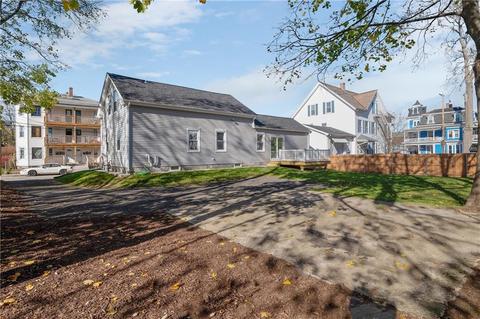 262 Coe St, Woonsocket, RI 02895 photo 28