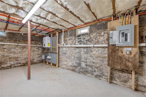 262 Coe St, Woonsocket, RI 02895 photo 32