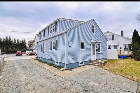 17 Jervis St, Woonsocket, RI 02895 photo 5