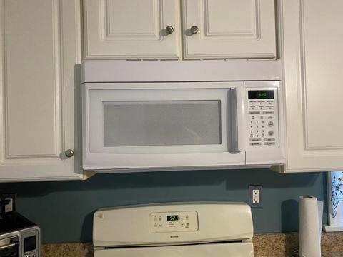 17 Jervis St, Woonsocket, RI 02895 photo 20