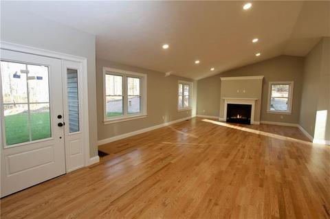 19 E Killingly Rd, Foster, RI 02825 photo 10