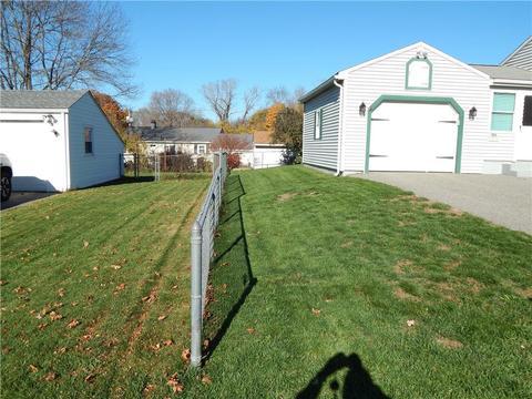 184 Nimitz Rd, Woonsocket, RI 02895 photo 7