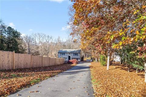 73 Tanner Ave, Warwick, RI 02886 photo 3