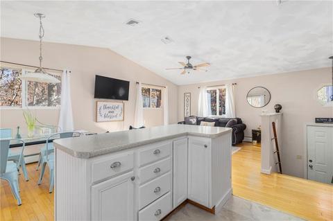 73 Tanner Ave, Warwick, RI 02886 photo 9