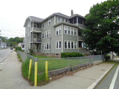 575 Manville Rd, Woonsocket, RI 02895 photo 1