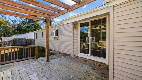 109 Vineyard Rd, Warwick, RI 02889 photo 44