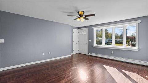 109 Vineyard Rd, Warwick, RI 02889 photo 8