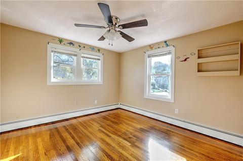 83 Madeleine Ave, Woonsocket, RI 02895 photo 15
