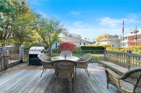147 Hemond Ave, Woonsocket, RI 02895 photo 13