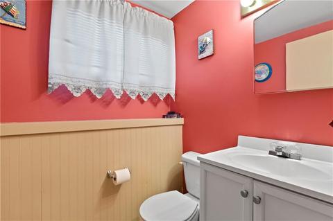 97 Glenbrook Rd, Warwick, RI 02889 photo 23