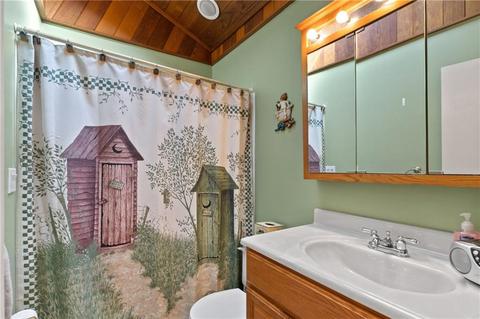 97 Glenbrook Rd, Warwick, RI 02889 photo 22