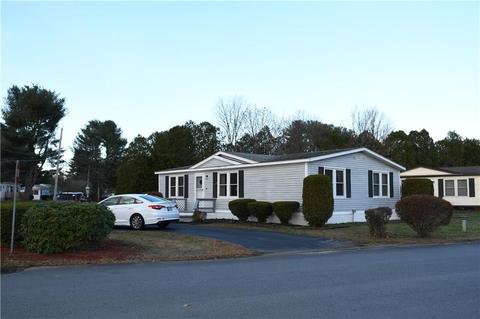4 Lear Dr, Coventry, RI 02816 photo 3