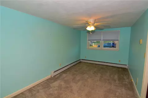 31 Bourbon Pl, Warwick, RI 02888 photo 11