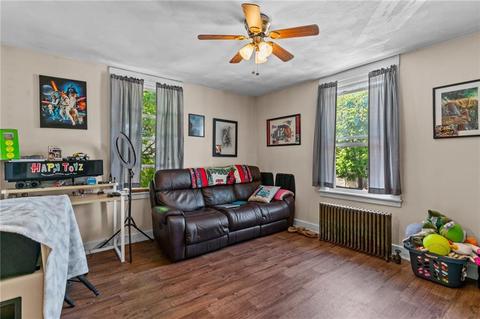 105 Park Ave, Woonsocket, RI 02895 photo 19