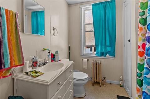 105 Park Ave, Woonsocket, RI 02895 photo 13