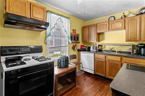 105 Park Ave, Woonsocket, RI 02895 photo 29