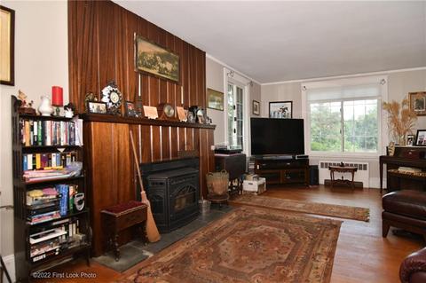 86 Peep Toad Rd, Scituate, RI 02857 photo 6