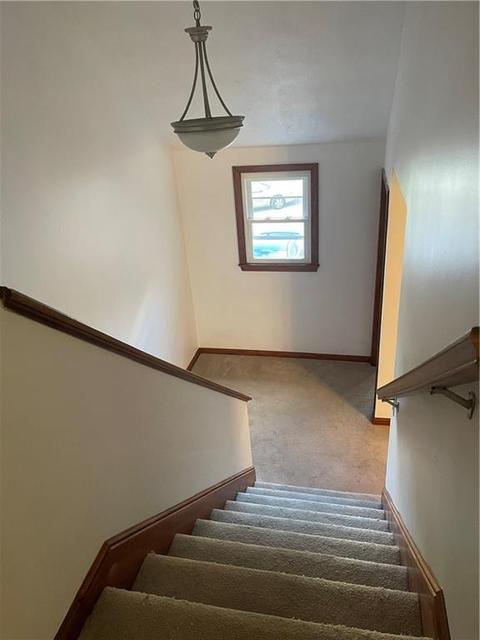 609 Brookhaven Ln, Woonsocket, RI 02895 photo 14